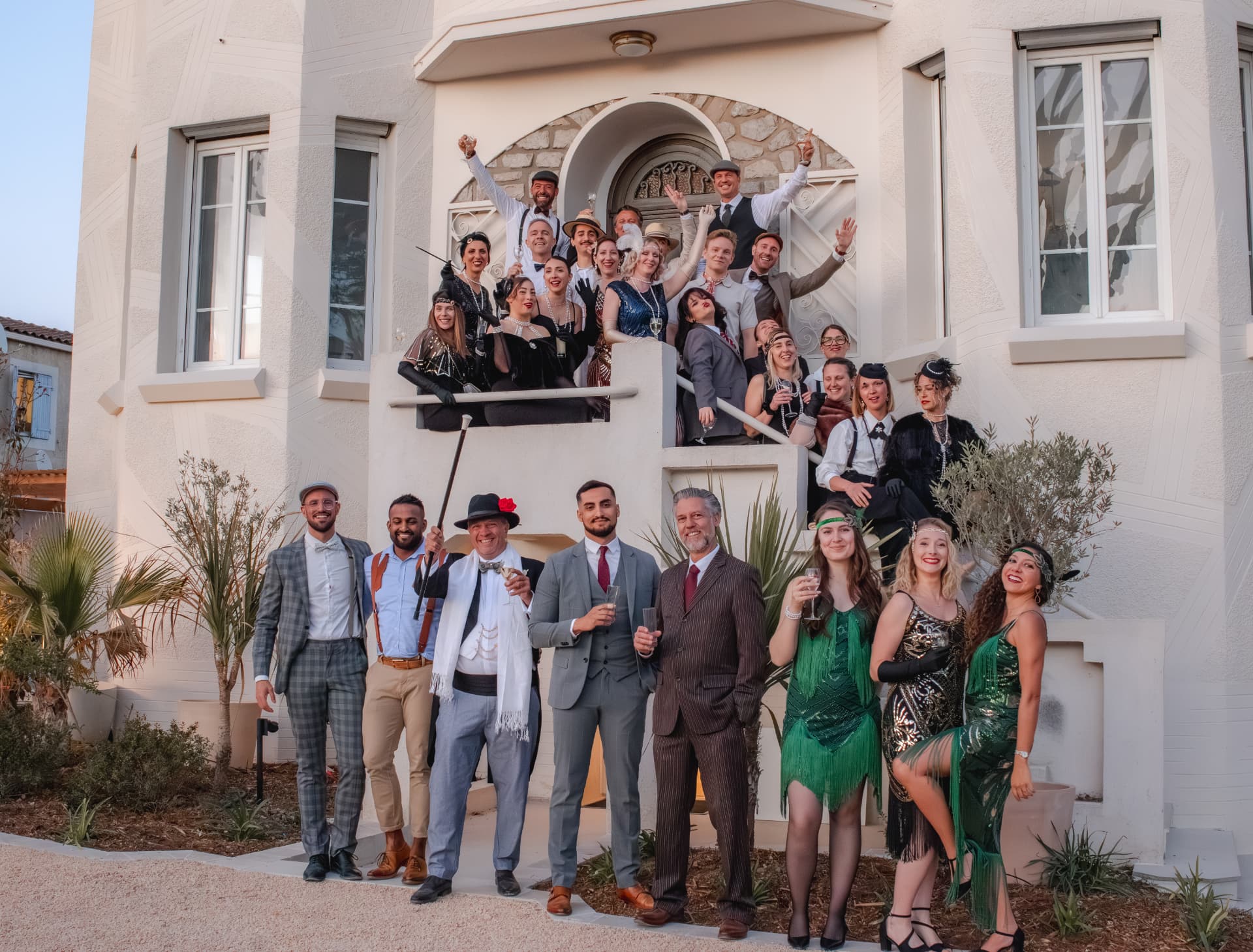 Photo de groupe d'entreprise lors d'un séminaire en Provence
